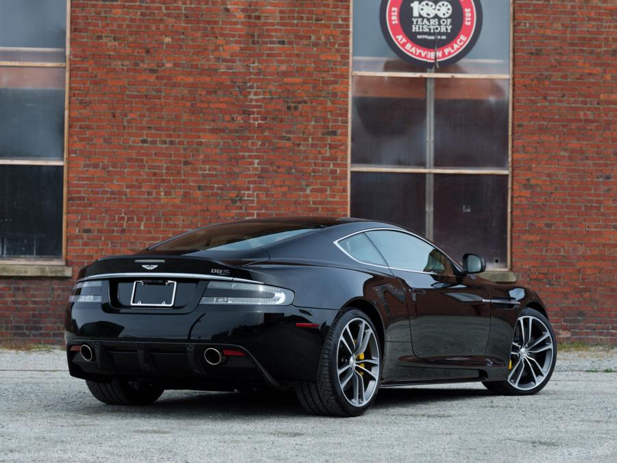  Aston Martin DBS 2012 года  (фото 8 из 53)